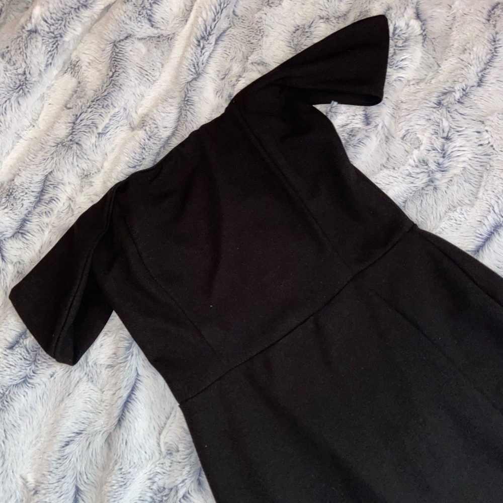 BLACK DRESS - Picture 3 of 5